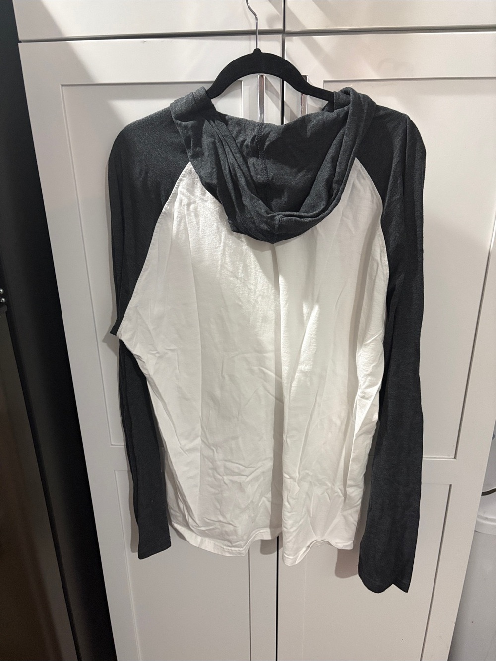 Hurley White and Charcoal Gray T-Shirt Hoodie XL - Picture 3 of 3